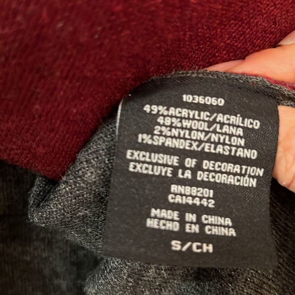 BNCI by Blanc Noir Burgundy and Gray Wool Hooded Mid-length Sweater Cardigan S - Picture 4 of 5